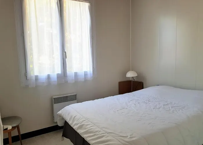 Дом отдыха Maison 8 Personnes Proche Plage, Animaux Admis - Fr-1-194-433 *