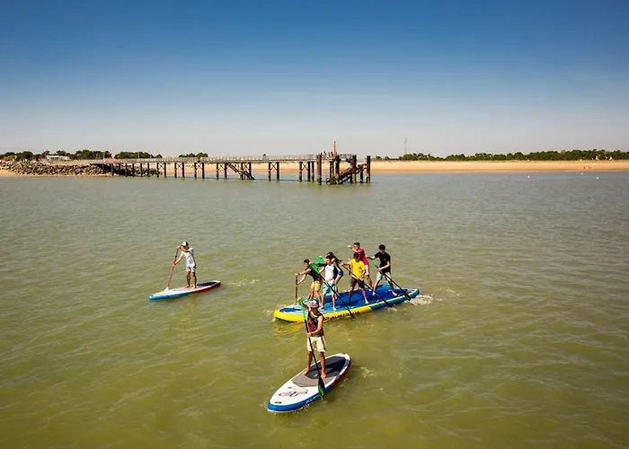 Maison 8 Personnes Proche Plage, Animaux Admis - Fr-1-194-433